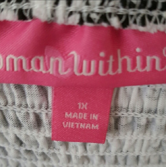 NWOT Woman's Tunic Size 1X - Picture 3 of 5